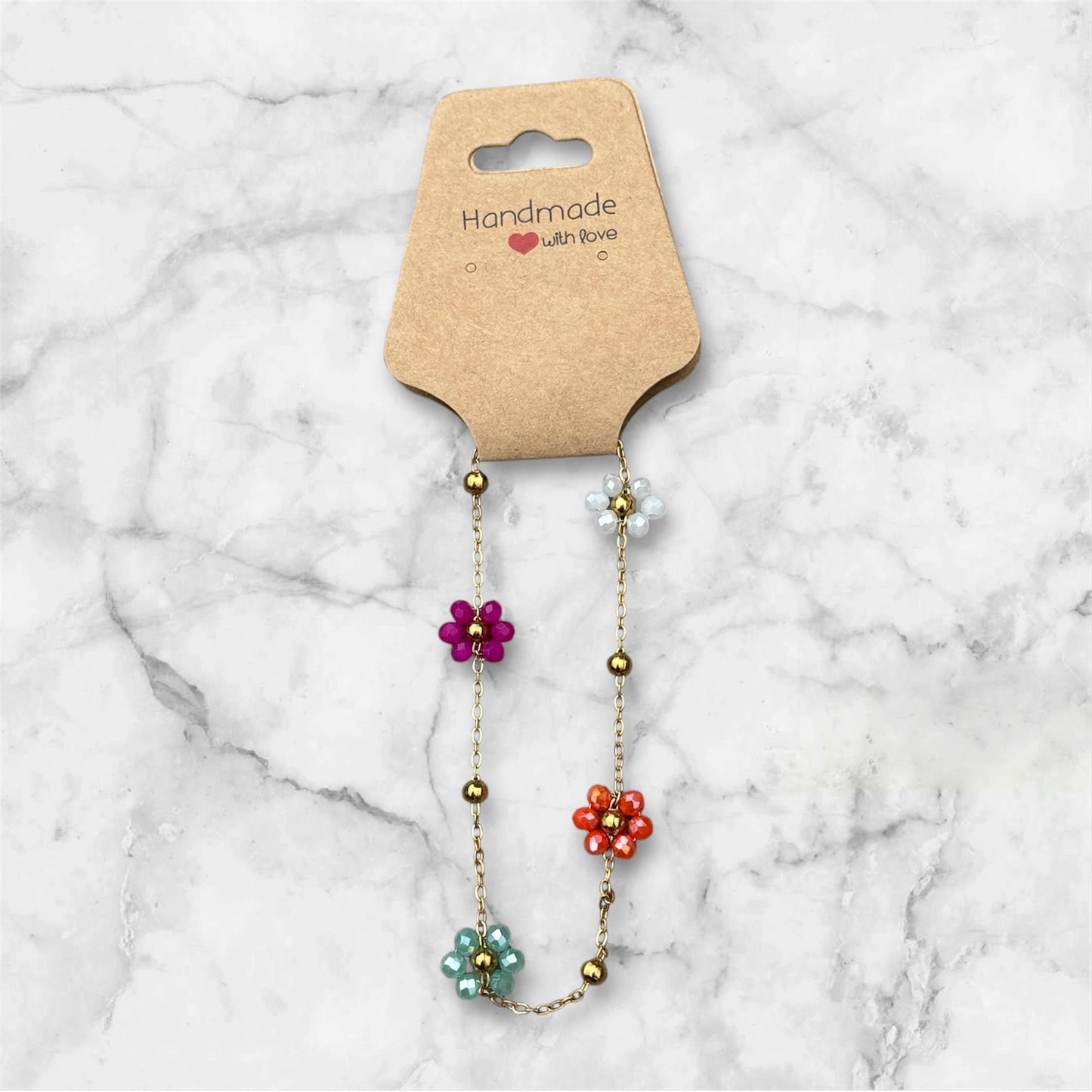 Armband met gekleurde bloemen